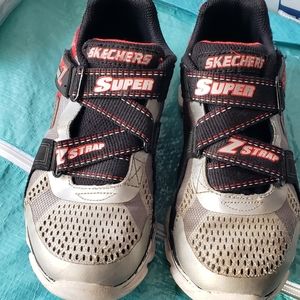 Skechers shoes